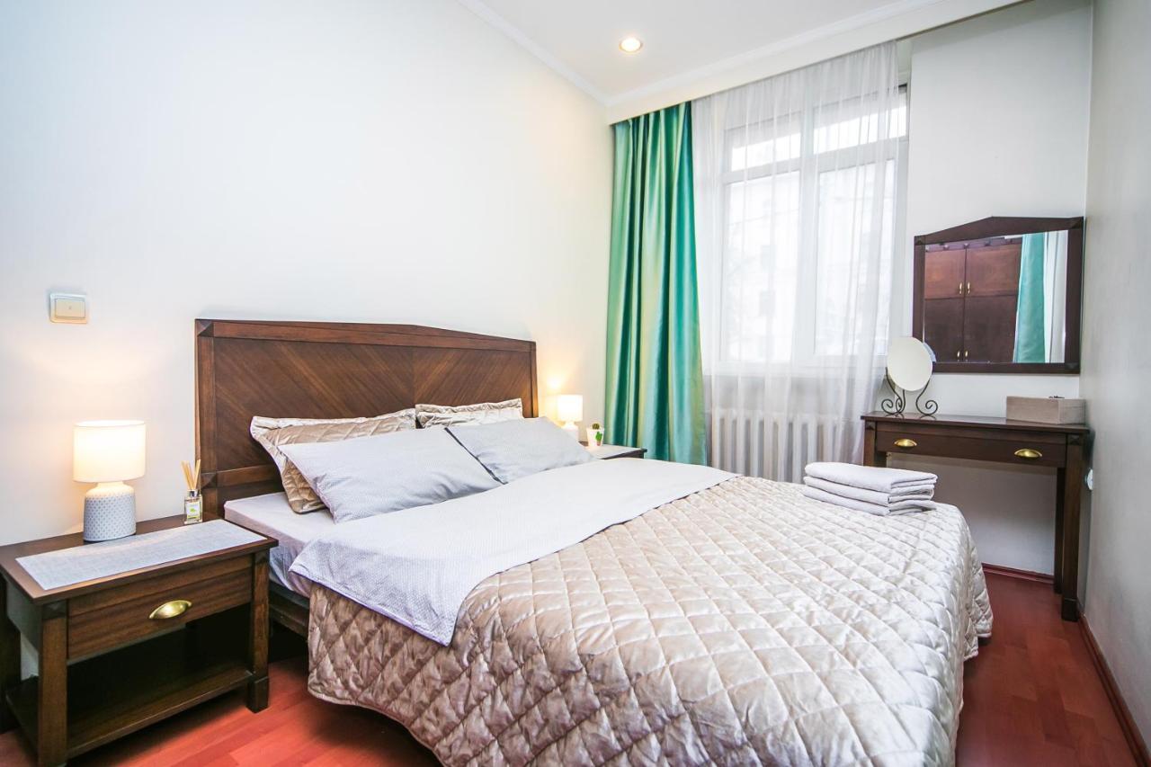 מינסק Apartment Ploshchad Pobedy 3 Komnaty מראה חיצוני תמונה
