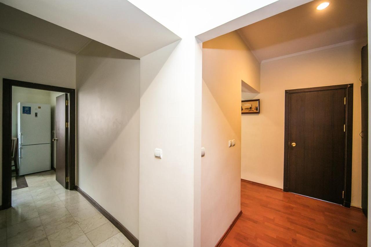 מינסק Apartment Ploshchad Pobedy 3 Komnaty מראה חיצוני תמונה